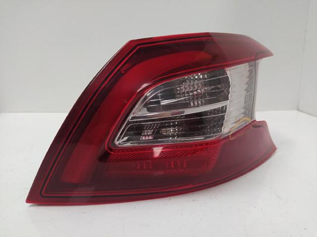 9677817580 PEUGEOT Piloto trasero exterior derecho  en stock Gandía