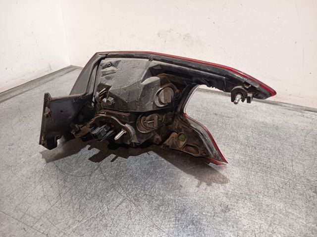Piloto trasero exterior izquierdo 9677817680 PEUGEOT