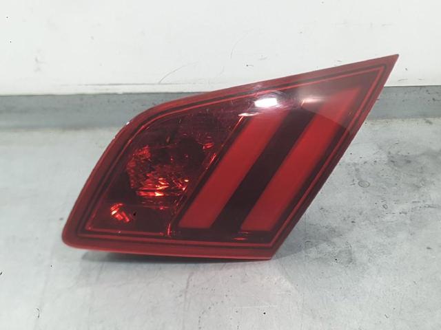 PEUGEOT 9677818280 Piloto trasero interior derecho  en stock Valencia
