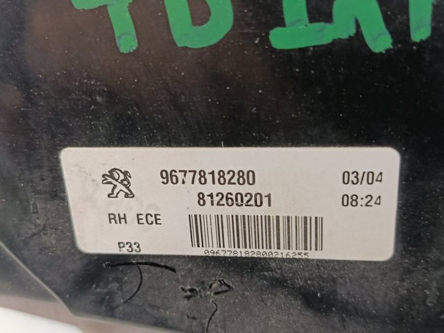 PEUGEOT 9677818280 Piloto trasero interior derecho  en stock Salamanca