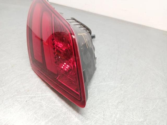 PEUGEOT 9677818380 Piloto trasero interior izquierdo comprar Pamplona