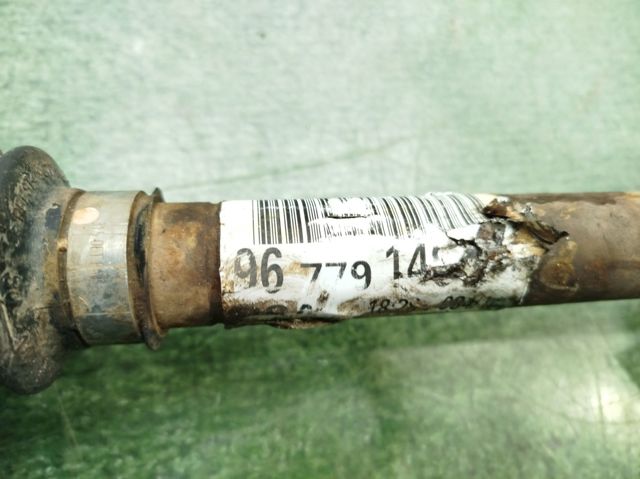 9677914880 Semieje delantero izquierdo  en stock Granada