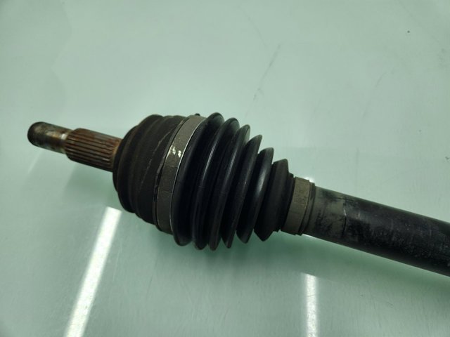 9677916180 Semieje delantero derecho  disponible Utrera