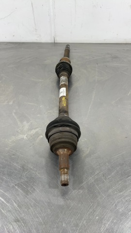 9677916180 Semieje delantero derecho  disponible Málaga