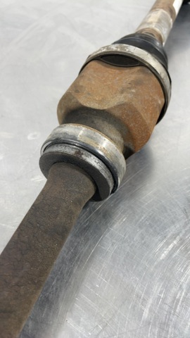 9677916180 PEUGEOT Semieje delantero derecho  en stock Huelva