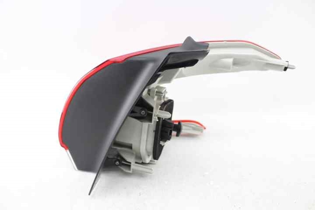 PEUGEOT 9678074280 Piloto trasero exterior izquierdo  comprar en Ponferrada