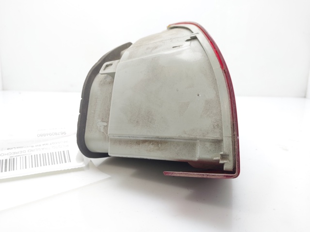 PEUGEOT 9678094880 Piloto trasero interior derecho comprar Tarragona