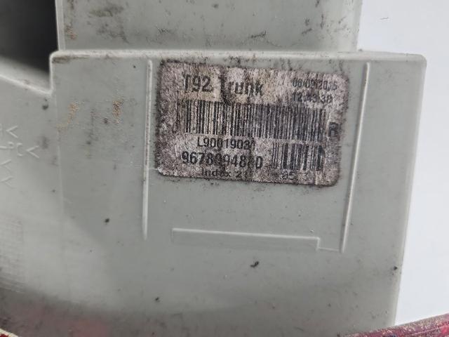 9678094880 PEUGEOT Piloto trasero interior derecho  disponible Ourense