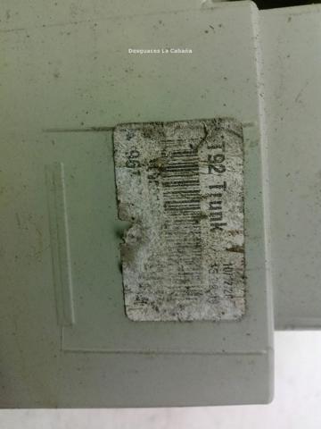 9678094880 PEUGEOT Piloto trasero interior derecho  en stock Huelva