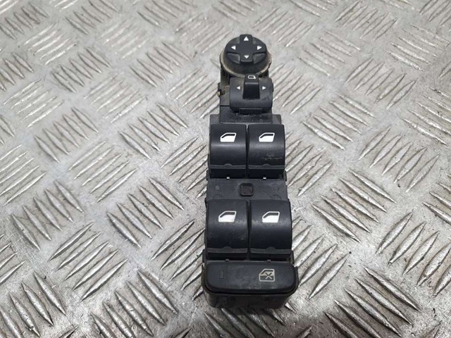 96788281ZD OPEL Interruptor de elevalunas delantera izquierda  en stock Gandía