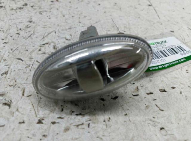 PEUGEOT 9680057480 Luz intermitente de guardabarros  disponible Valladolid