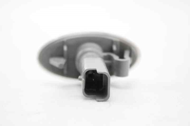 PEUGEOT 9680057480 Luz intermitente de guardabarros comprar Pamplona