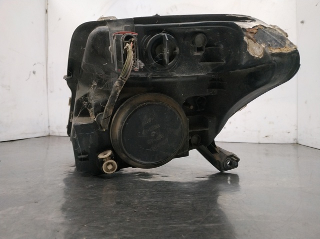 Luz derecha 9680128180 PEUGEOT