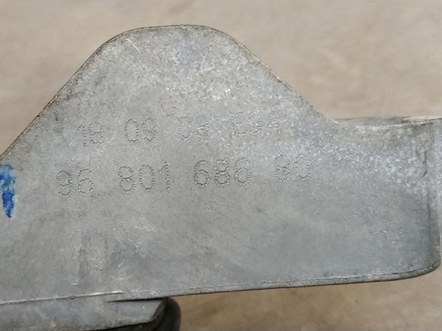 9680168680 Manija exterior izquierda de puerta delantera  disponible Burgos