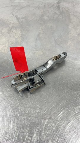 9680168680 PEUGEOT Manija exterior izquierda de puerta delantera  disponible Ourense