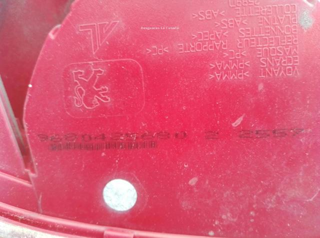 9680425680 Piloto trasero derecho  en stock Sabadell