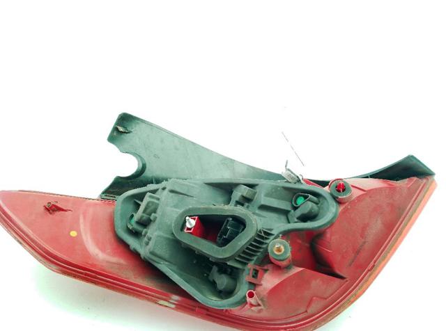 9680425680 PEUGEOT Piloto trasero derecho comprar Madrid