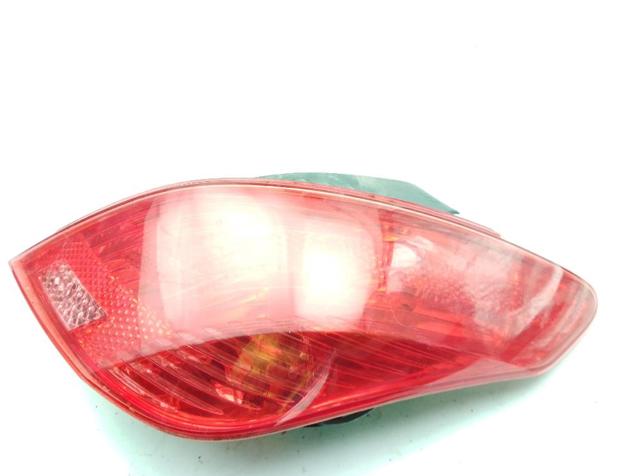 9680425680 PEUGEOT Piloto trasero derecho  en stock Gandía