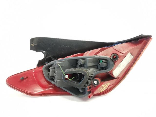 9680425680 Piloto trasero derecho  en stock Sabadell