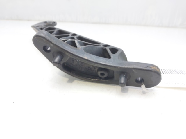 PEUGEOT 9680486880 Rodillo superior izquierdo de puerta corrediza  en stock Terrassa