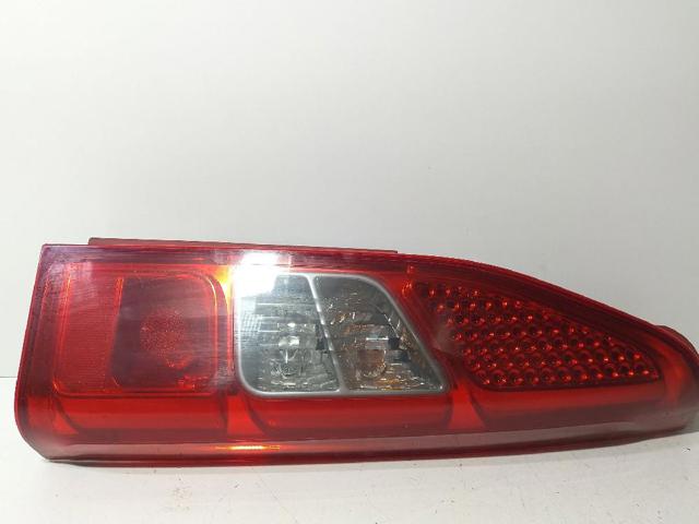 Piloto trasero derecho 9680545180 PEUGEOT