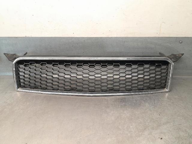 Comprar Parrilla del radiador Chevrolet Aveo  T250, T255 a bajo precio