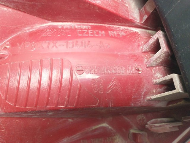 9681063680 Piloto trasero exterior derecho  en stock Sabadell