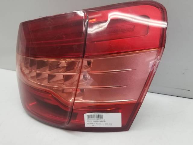 PEUGEOT 9681063680 Piloto trasero exterior derecho  en stock Valencia