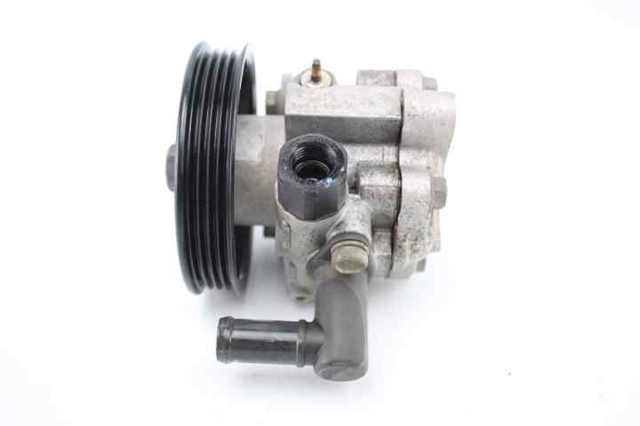 96815248 GM Bomba de dirección asistida  disponible Alicante
