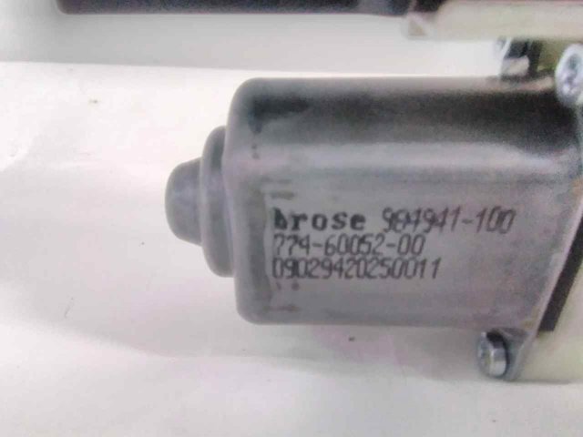9681575280 Motor del elevalunas de la puerta delantera izquierda  comprar en Zaragoza