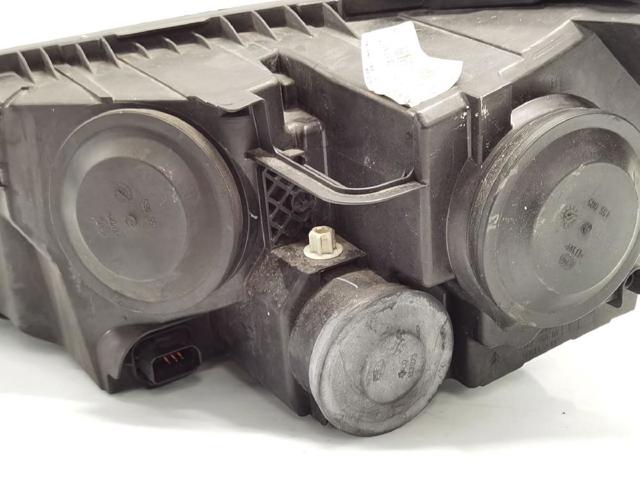 9681806180 PEUGEOT Faro derecho  disponible Vigo