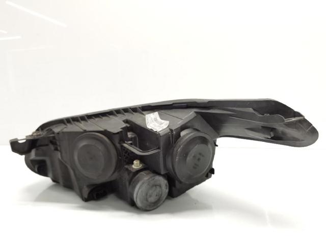 PEUGEOT 9681806180 Faro derecho  en stock Terrassa