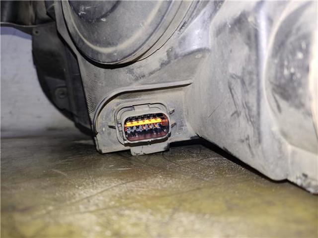 PEUGEOT 9681806180 Faro derecho  comprar en Albacete
