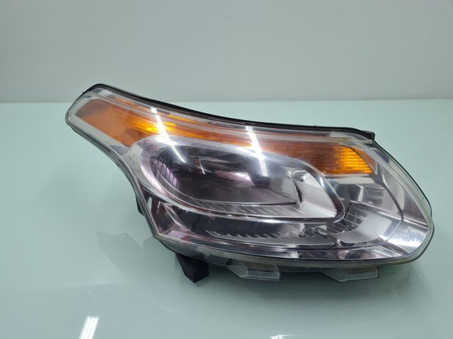 9681806180 PEUGEOT Faro derecho  comprar en Jaén