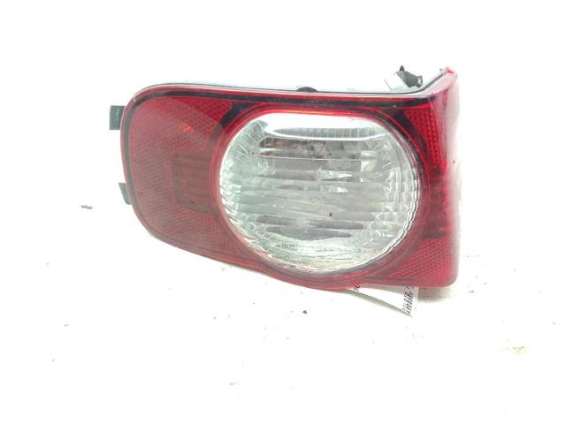 Piloto trasero izquierdo de parachoques 9681820280 PEUGEOT