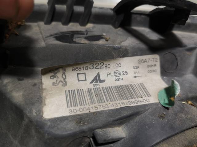 9681832280 Faro derecho  comprar en Reus