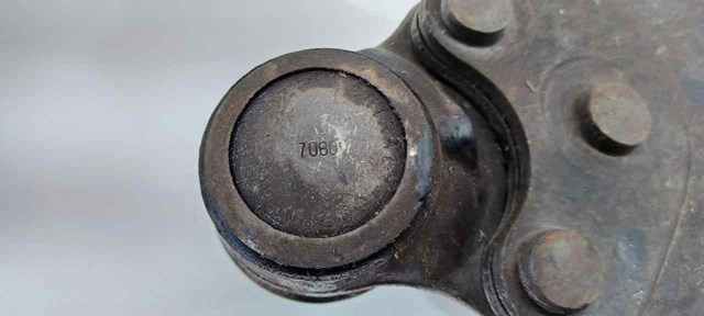 96819162 Brazo inferior derecho de la suspensión delantera  comprar en Reus