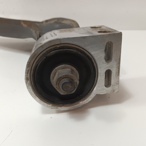 96819162 Brazo inferior derecho de la suspensión delantera  comprar en Reus