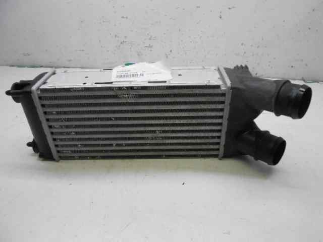 Enfriador de aire de admisión 9682434580 PEUGEOT