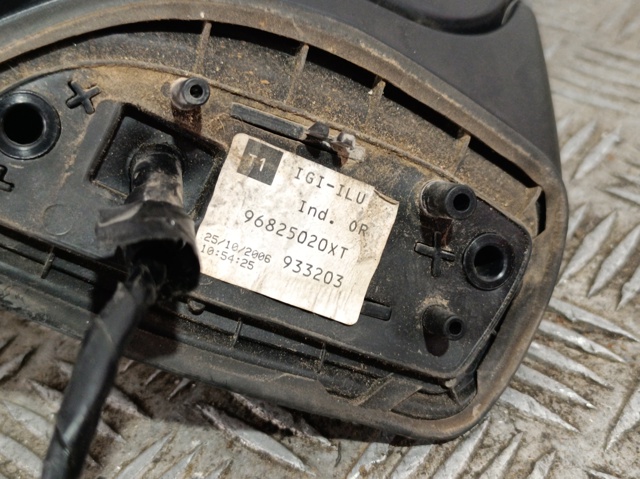 96825020XT Espejo retrovisor izquierdo  comprar en Pontevedra