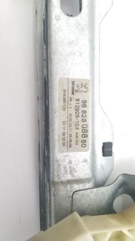 PEUGEOT 9682808880 Mecanismo de elevalunas delantero derecha  en stock Salamanca
