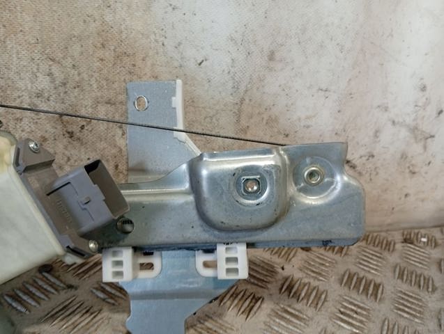9682808880 Mecanismo de elevalunas de la puerta delantera derecha  disponible Málaga