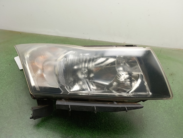 Precio del repuesto Faros delantero izquierdo Cruze  sedán