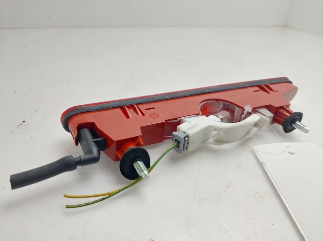 9682830180 PEUGEOT Tercera luz de freno comprar Alcalá