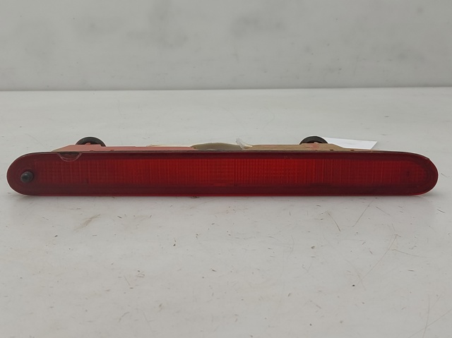 9682830180 Tercera luz de freno  en stock Castellón
