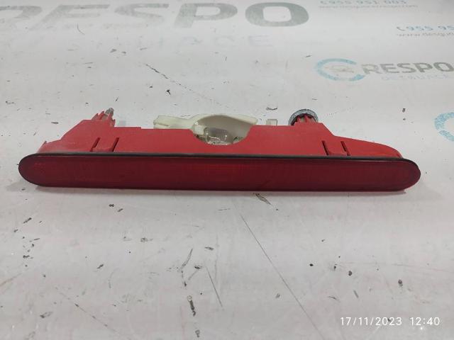 PEUGEOT 9682830180 Luz de freno trasera adicional  comprar en Ponferrada