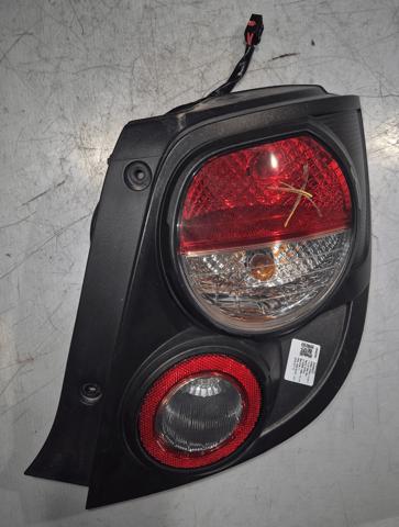 Piloto trasero derecho para Chevrolet Aveo T300