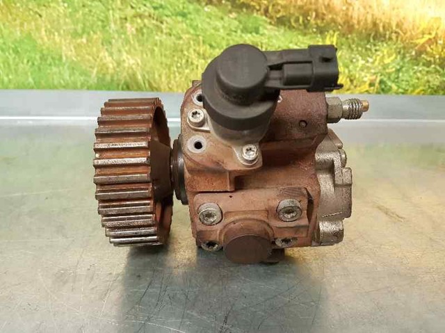 PEUGEOT 9683703780 Bomba inyectora  en stock Terrassa