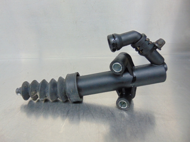 PEUGEOT 9683750480 Bombin de embrague comprar Pamplona