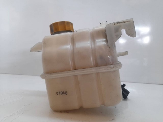 GM 96837836 Depósito de expansión del sistema de refrigeración  disponible Valladolid